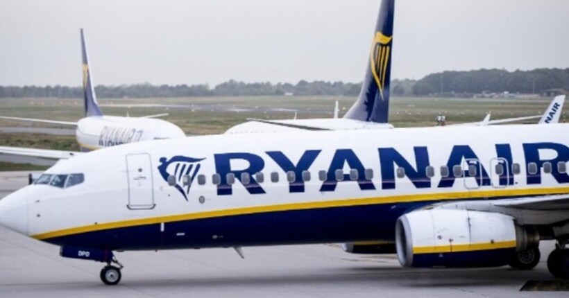 Понад 20 маршрутів в Україну: Ryanair оголосив про плани відновлення авіасполучення