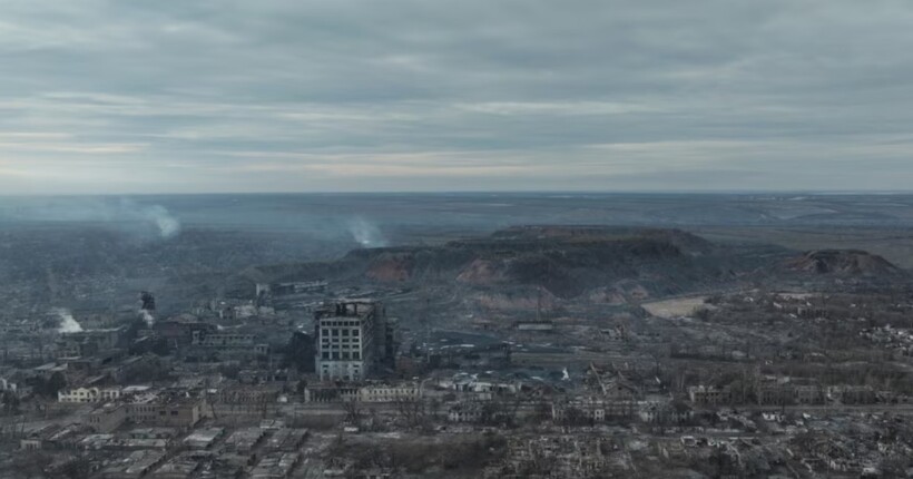 Ворог накопичується і готується до штурмів у районі шахти 