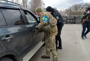 Обмеження у праві на керування авто за позовом ТЦК: як це має відбуватися і про що перше судове рішення