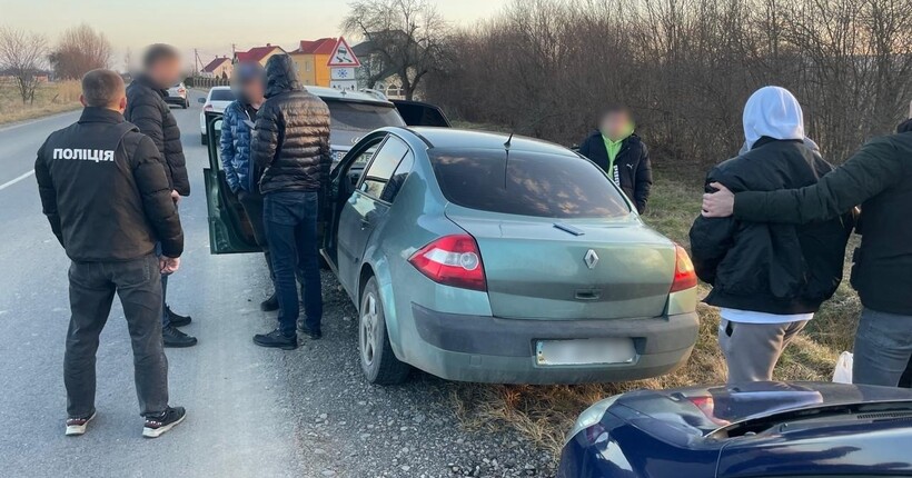 У Львові затримали організатора незаконного переправлення чоловіків через кордон