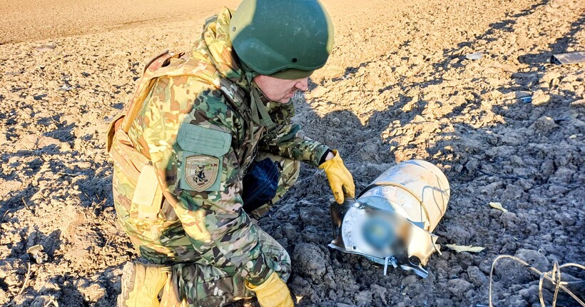 На Рівненщині вибухотехніки знешкодили бойову частину російського БпЛА