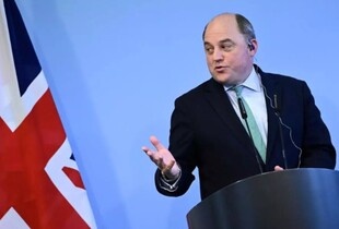 рф не хоче миротворців в Україні, "бо Путін повернеться за добавкою", - Воллес