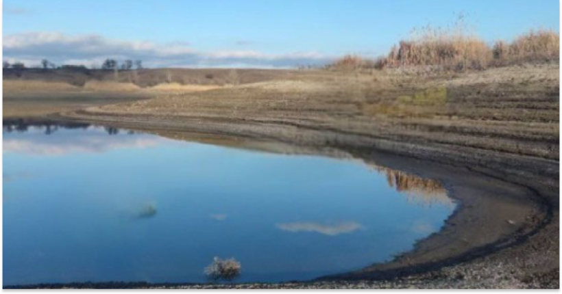 Критичне обміління водосховища поглиблює водну кризу в окупованому Маріуполі