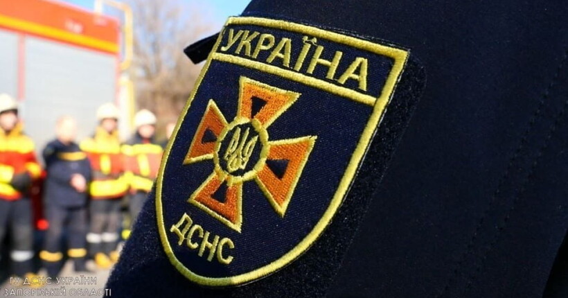 На Київщині рятувальники ліквідували пожежу господарчої будівлі