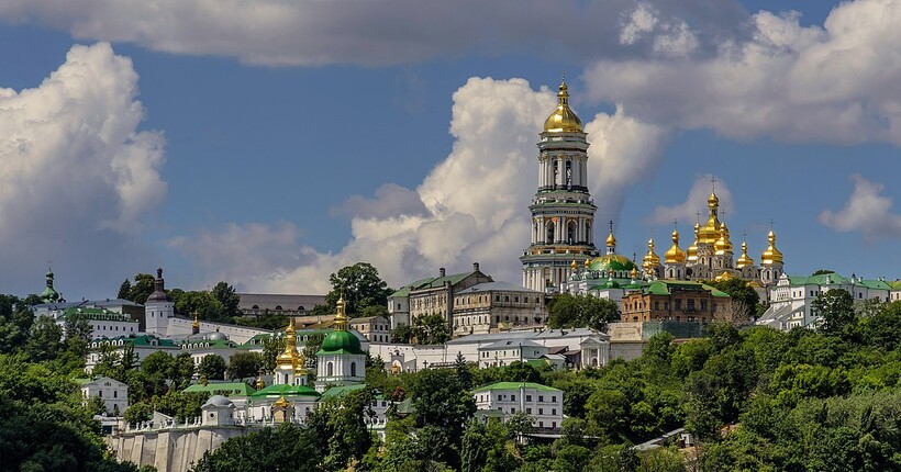 Єпископ Авраамій пояснив демонтаж хреста на Всіхсвятській церкві Києво-Печерської Лаври