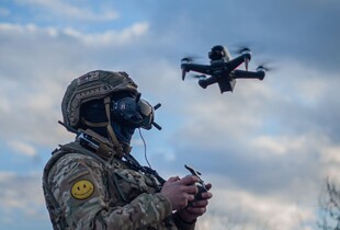 ВМС показали точні удари дронів по позиціях окупантів на Херсонщині (відео)