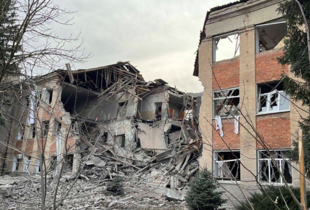 Росіяни обстріляли Харківщину: зруйновано навчальний заклад в Куп'янську