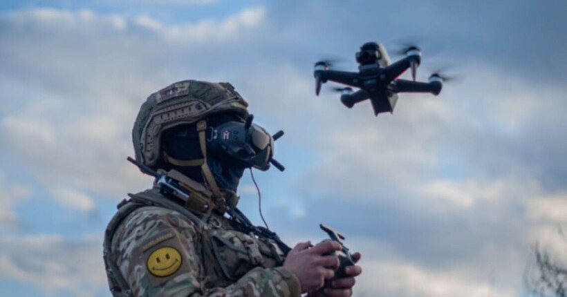 Ворог ускладнює роботу українських FPV-дронів на сході: подробиці