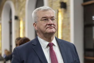 Сибіга прибув до Індії з робочим візитом
