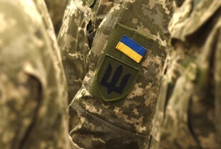 РУБпАК “Фенікс” ліквідувала ворожий танк Т-72 і МТ-ЛБ на Харківщині (відео)