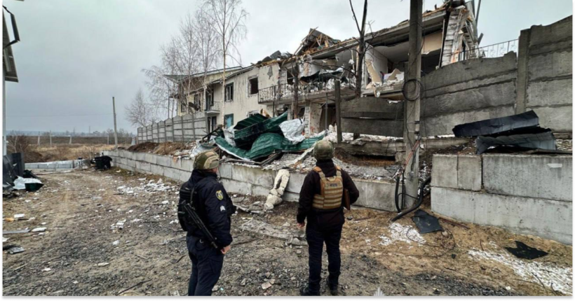 Через атаку дронів у Київській області двоє людей постраждали, пошкоджені десятки будинків