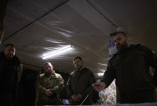 Зеленський на Донеччині зустрівся із командирами 