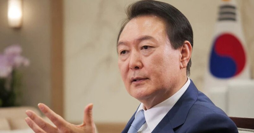 Експрезиденту Південної Кореї висунули нові звинувачення за спробу ввести воєнний стан