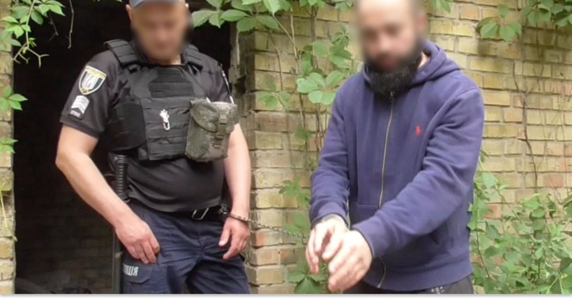 Довічне ув'язнення за 11 вбивств: в Україні засудили серійного вбивцю з Узбекистану