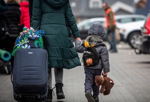На Донеччині розпочато примусову евакуацію дітей з Шахового та Торецького