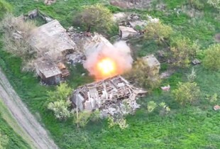 Десантники дронами знищили дві САУ 