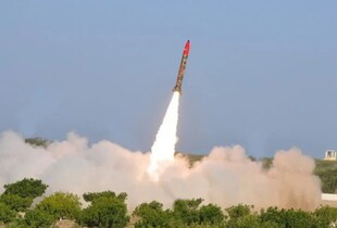 Пакистан провів випробування балістичної ракети дальністю 450 км - в Індії відреагували (відео)