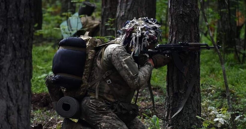 З початку доби росіяни 50 разів намагались просунутись вперед на Новопавлівському напрямку - Генштаб