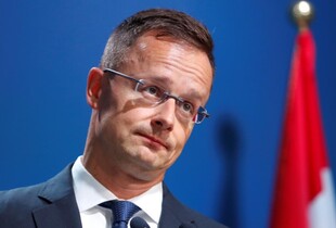 Сіярто відреагував на критику Зеленського щодо блокування вступу України в ЄС