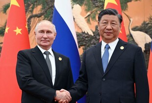 Сі Цзіньпін візьме участь у параді в Москві на запрошення Путіна