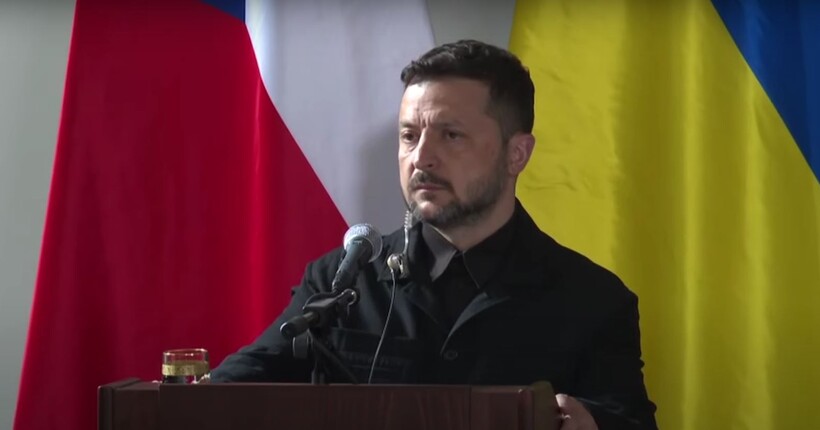 Зеленський прокоментував можливість провокацій росії на 9 травня