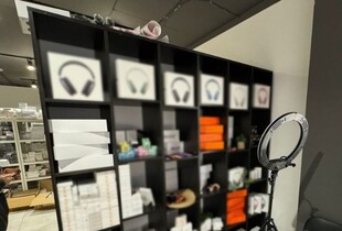 Кіберполіція викрила схему масового продажу контрафактних гаджетів на понад 38 млн грн