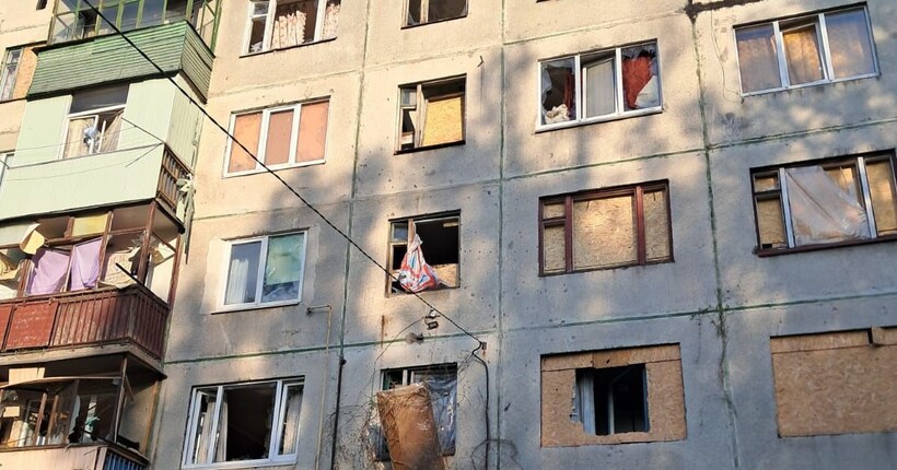 Росіяни завдали удару по Донеччині: є загиблі, 16 людей поранено, серед яких двоє дітей (фото)