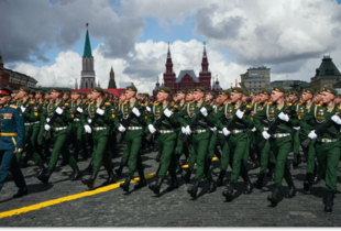 МЗС України закликає країни світу не брати участь у параді в Москві 9 травня