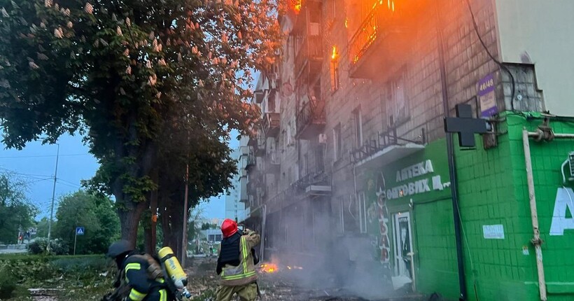 Внаслідок російського обстрілу зросла кількість постраждалих у Києві