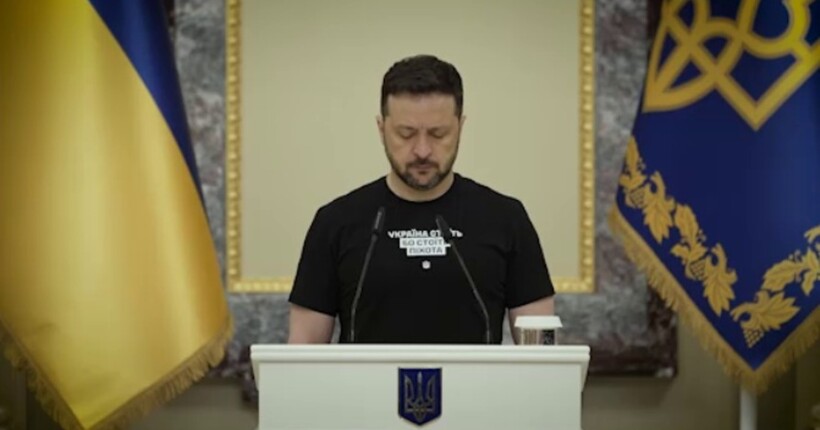 Зеленський нагородив воїнів-піхотинців: 