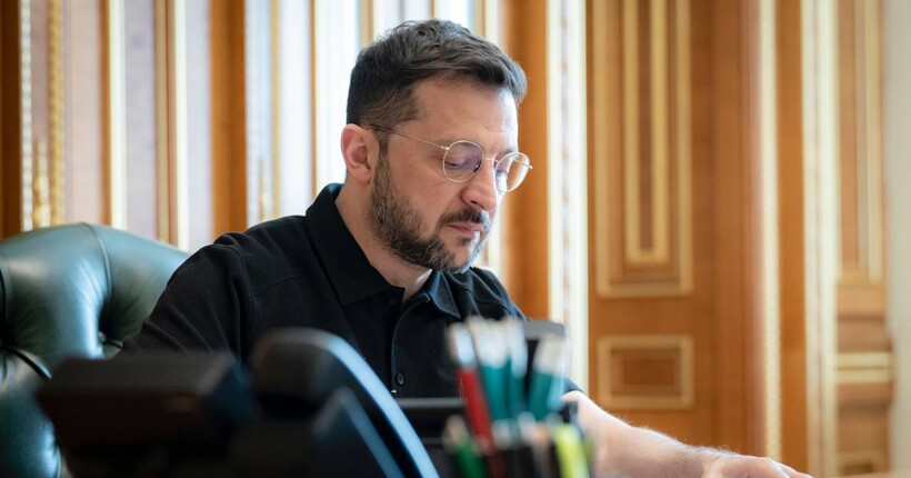 Зеленський і фон дер Ляєн обговорили вступ України до ЄС та спільну позицію щодо перемир'я