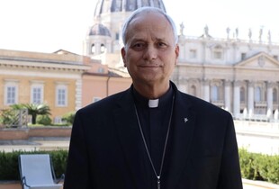 Новим Папою Римським став американський кардинал Роберт Превост (відео)
