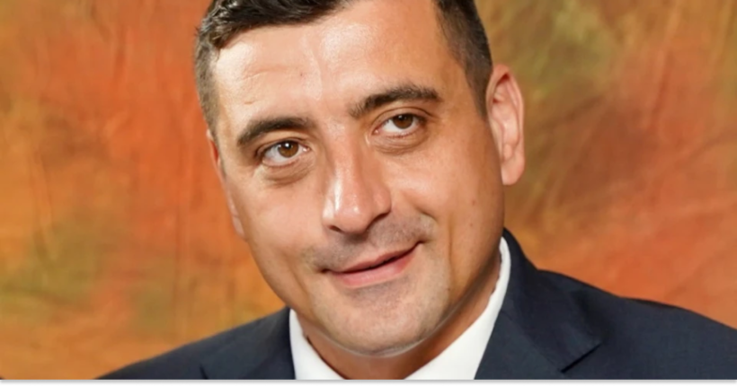 Кандидат у президенти Румунії вимагає компенсації від України за надану військову допомогу