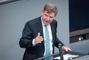 Новий голова МЗС Німеччини Вадефуль прибув в Україну