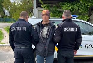 У Чернігові чоловік погрожував ножем працівникам військкомату