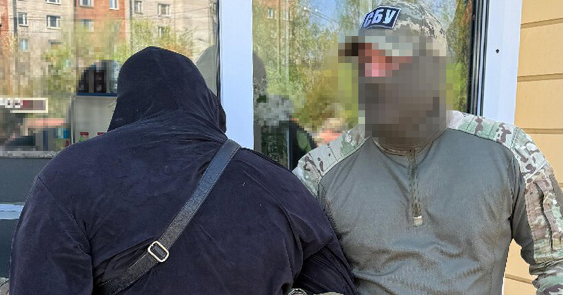 За гроші допомагали 