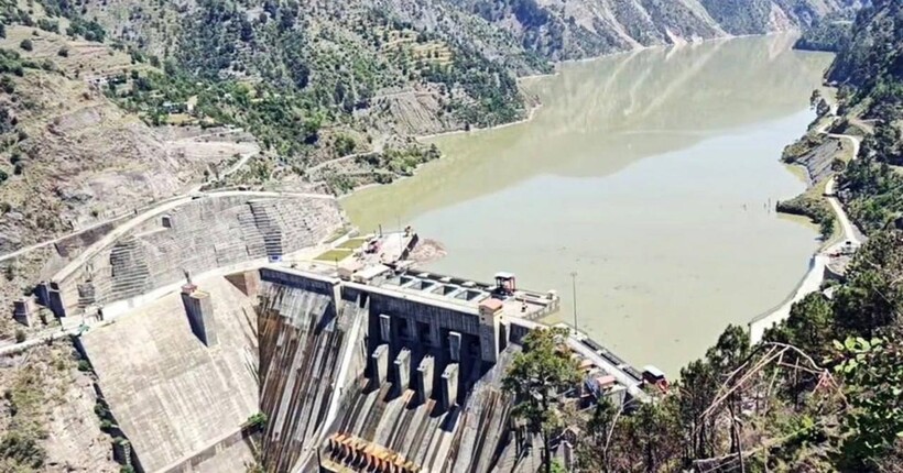 Індія відкрила шлюзи на дамбі у Кашмірі: рівень води в Ченабі різко підвищився