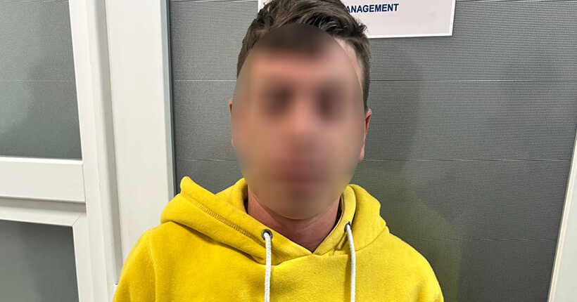 На Львівщині поліцейські затримали зловмисника, який вдарив рідного брата ножем в груди