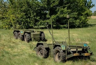 ЗСУ використовує наземні та повітряні дрони для логістики на Покровському напрямку - Граф