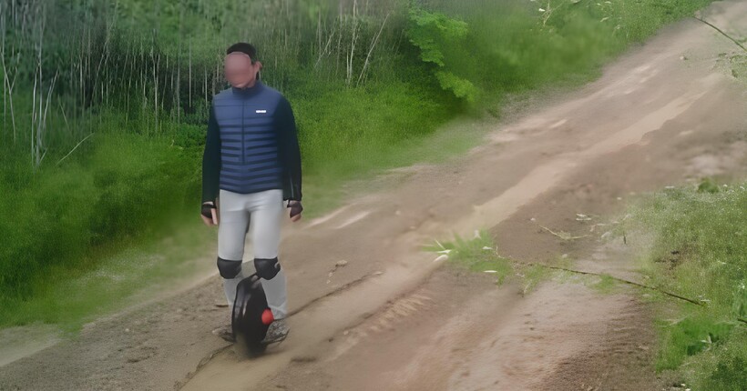 Чоловік намагався перетнути кордон зі Словаччиною на моноколесі – ДПСУ