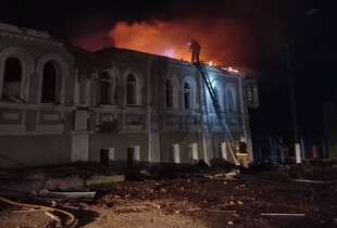 У ДСНС показали ліквідацію двох пожеж на Сумщині після нічних обстрілів рф