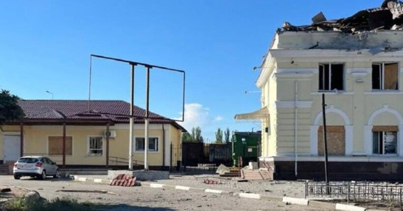 В 