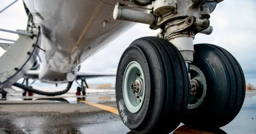 Польська митниця вилучила шини для літаків Boeing, що мали прямувати через Білорусь та росію