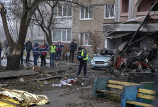 Авіакатастрофа в Броварах: в лікарнях знаходяться 16 людей, серед них шестеро дітей