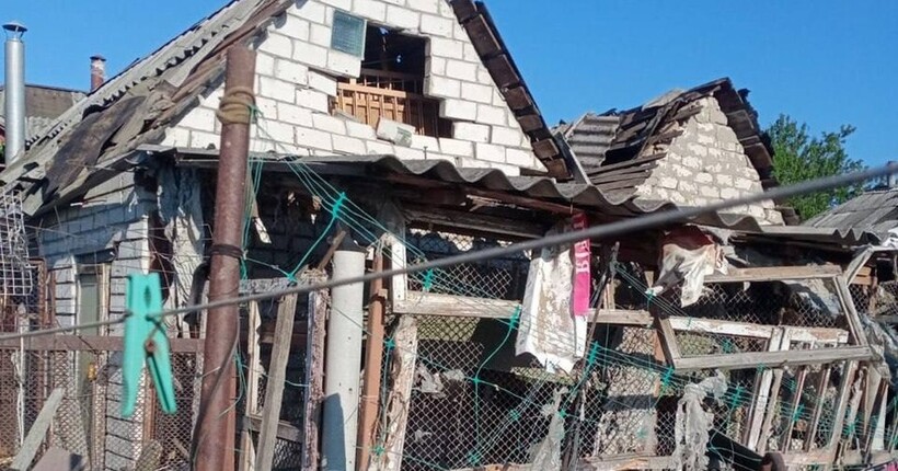 Загарбники обстріляли Харківщину: поранення дістали шість людей, є пошкодження та руйнування