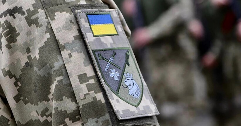 Вдарив чоловіка під час перевірки документів: працівнику Харківського ТЦК оголосили підозру