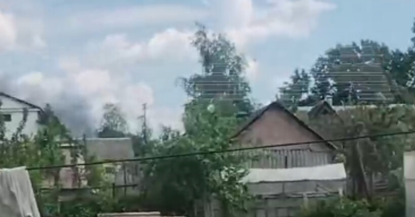 В Орловській області розбився гелікоптер та спалахнула пожежа — росЗМІ (відео)