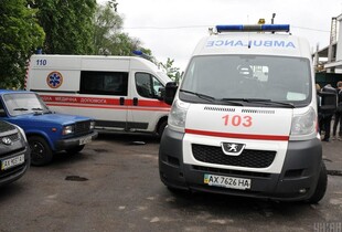 Російські окупанти обстріляли Херсонщину: поранено водія швидкої допомоги