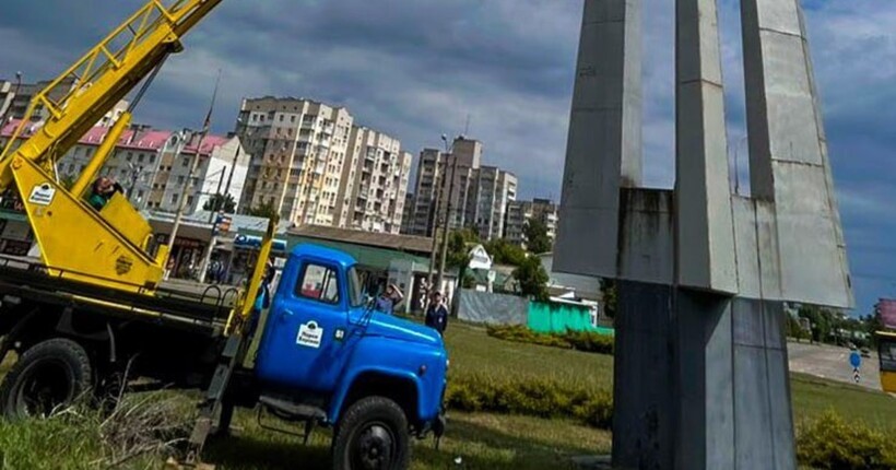 Толоконніков розповів про те, як триває процес відбудови на Херсонщині