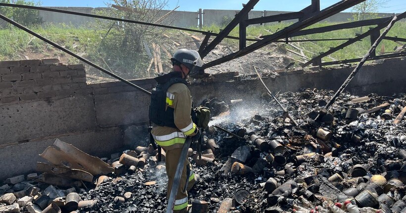 На Донеччині рятувальники ліквідували наслідки ворожої атаки дронами